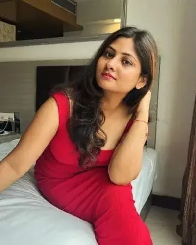Escort Service In Chalisgaon